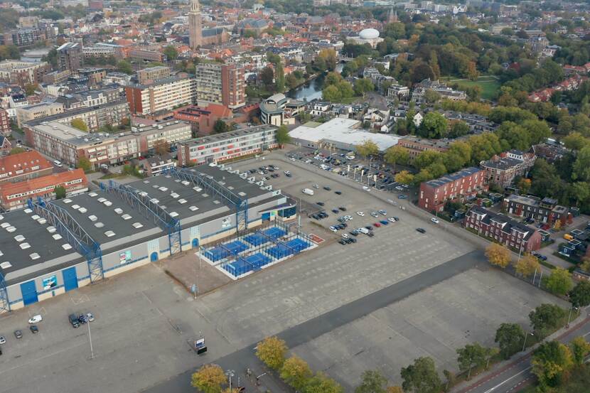 Luchtfoto plangebied richting binnenstad